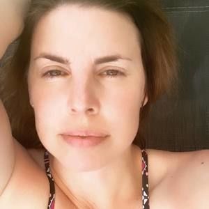 Meet your Posher, Anne-joly